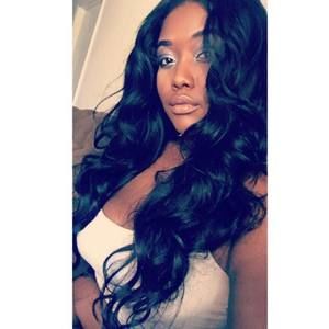 Meet your Posher, Nelle